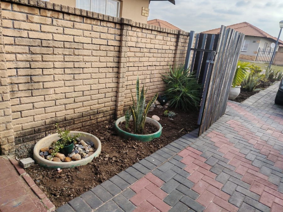 3 Bedroom Property for Sale in Waterkloof North West